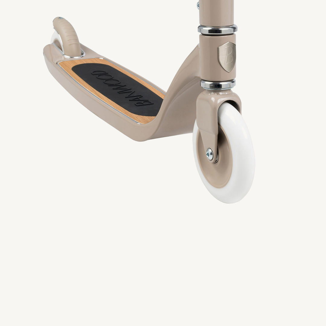 Banwood MAXI Scooter - Beige - All Mamas Children