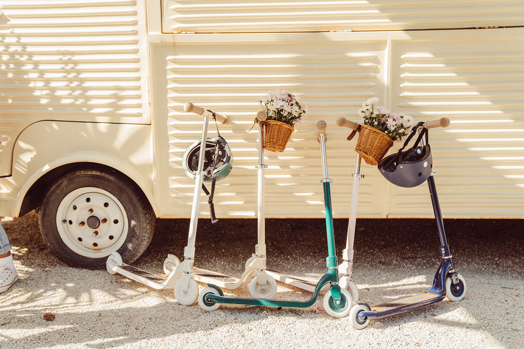 Banwood MAXI Scooter - White - All Mamas Children