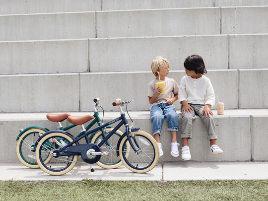 Banwood Classic Pedal Bicycle - Navy - All Mamas Children