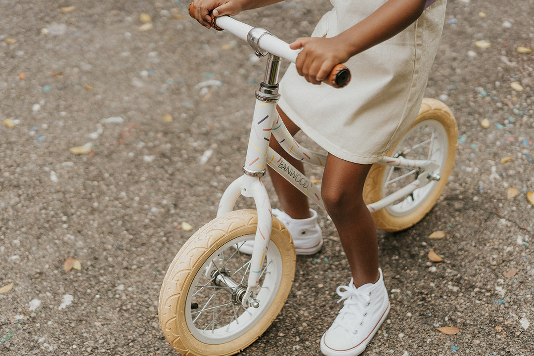 Banwood First Go Balance Bike - Marest Allegra White - All Mamas Children