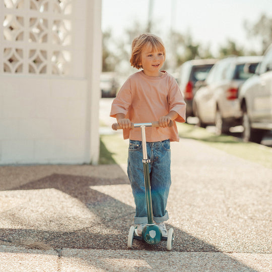 Banwood Scooter - Green - All Mamas Children