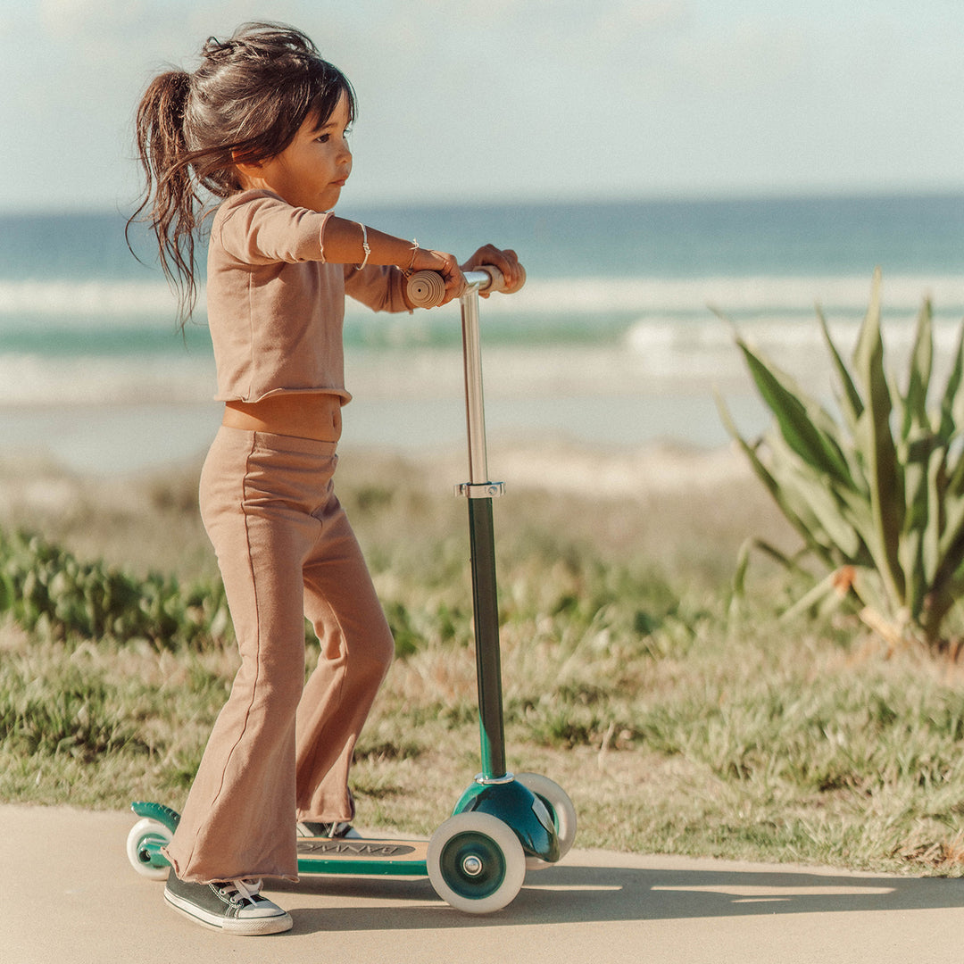 Banwood Scooter - Green - All Mamas Children