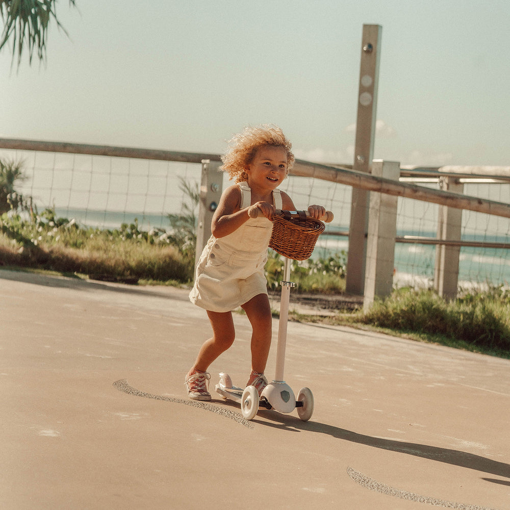 Banwood Scooter - Pink - All Mamas Children