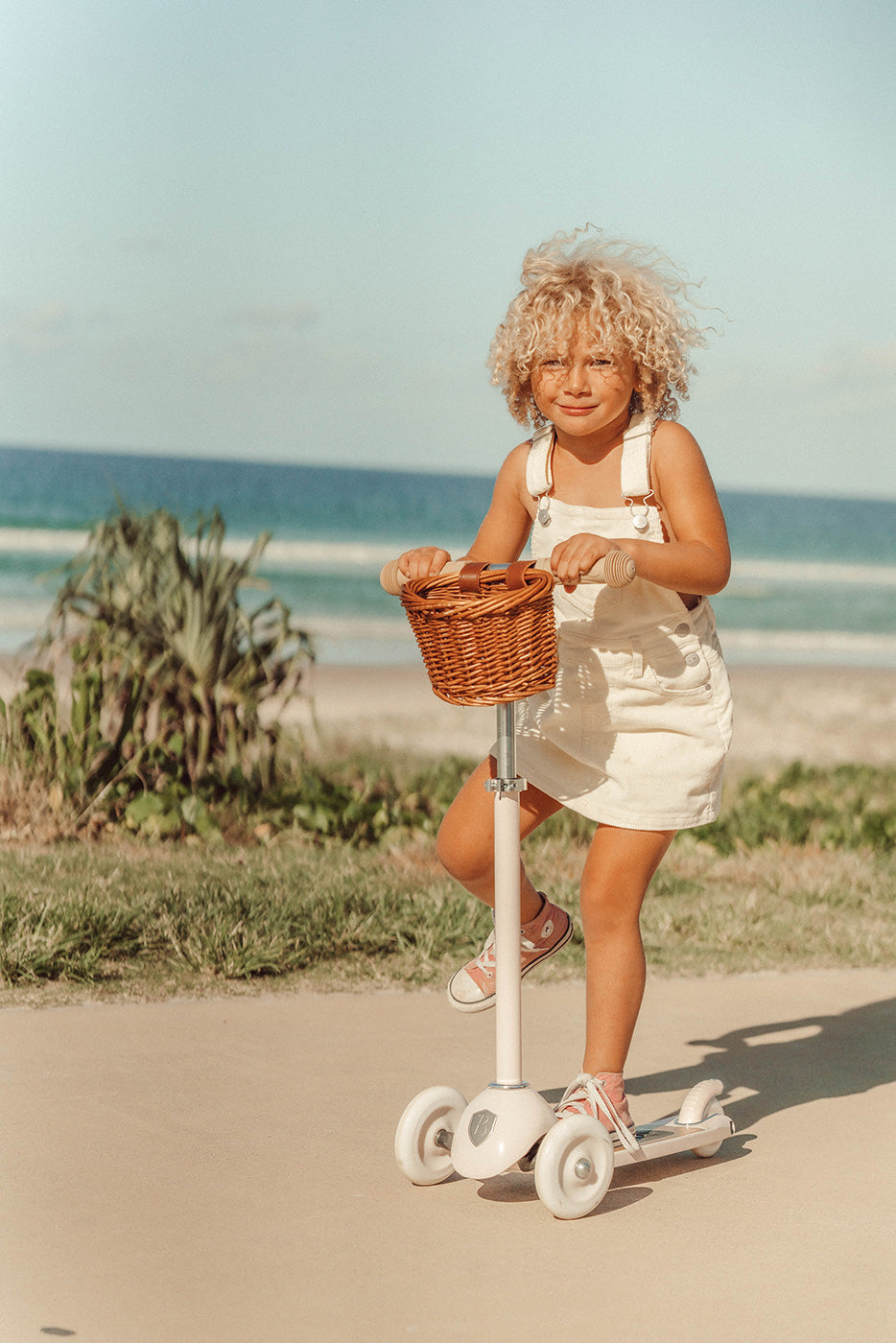 Banwood Scooter - Pink - All Mamas Children