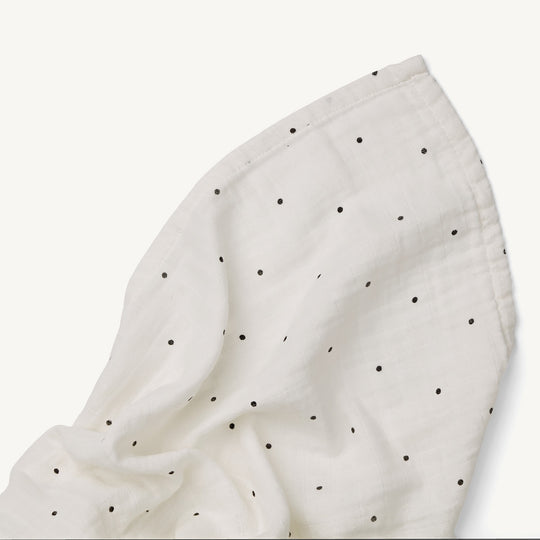Liewood - Ben Organic Cotton Muslin Swaddle Solid - Classic Dot Creme De La Creme - All Mamas Children