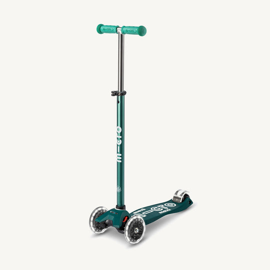 ♻️ Micro Scooters ECO Maxi Micro Scooter Deluxe LED - Green - All Mamas Children