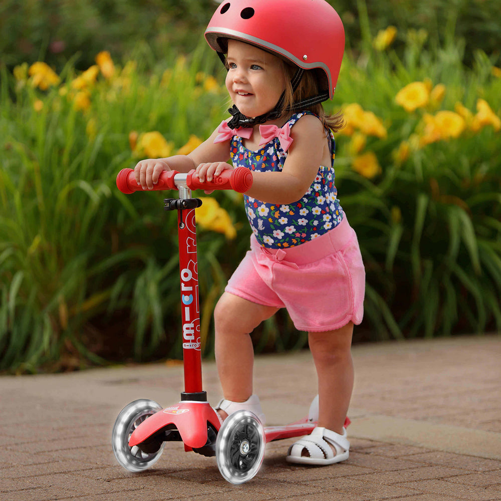 Micro Scooters Mini Micro Scooter Deluxe LED - Red - All Mamas Children