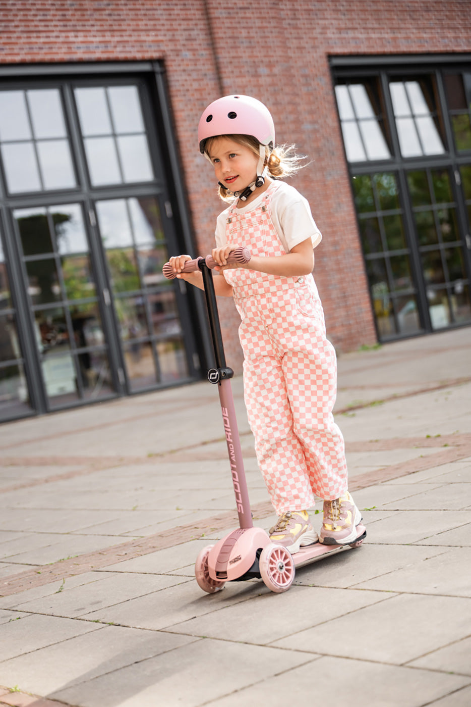 Scoot and Ride Scooter - Highwaykick 3S LED - Rose - All Mamas Children