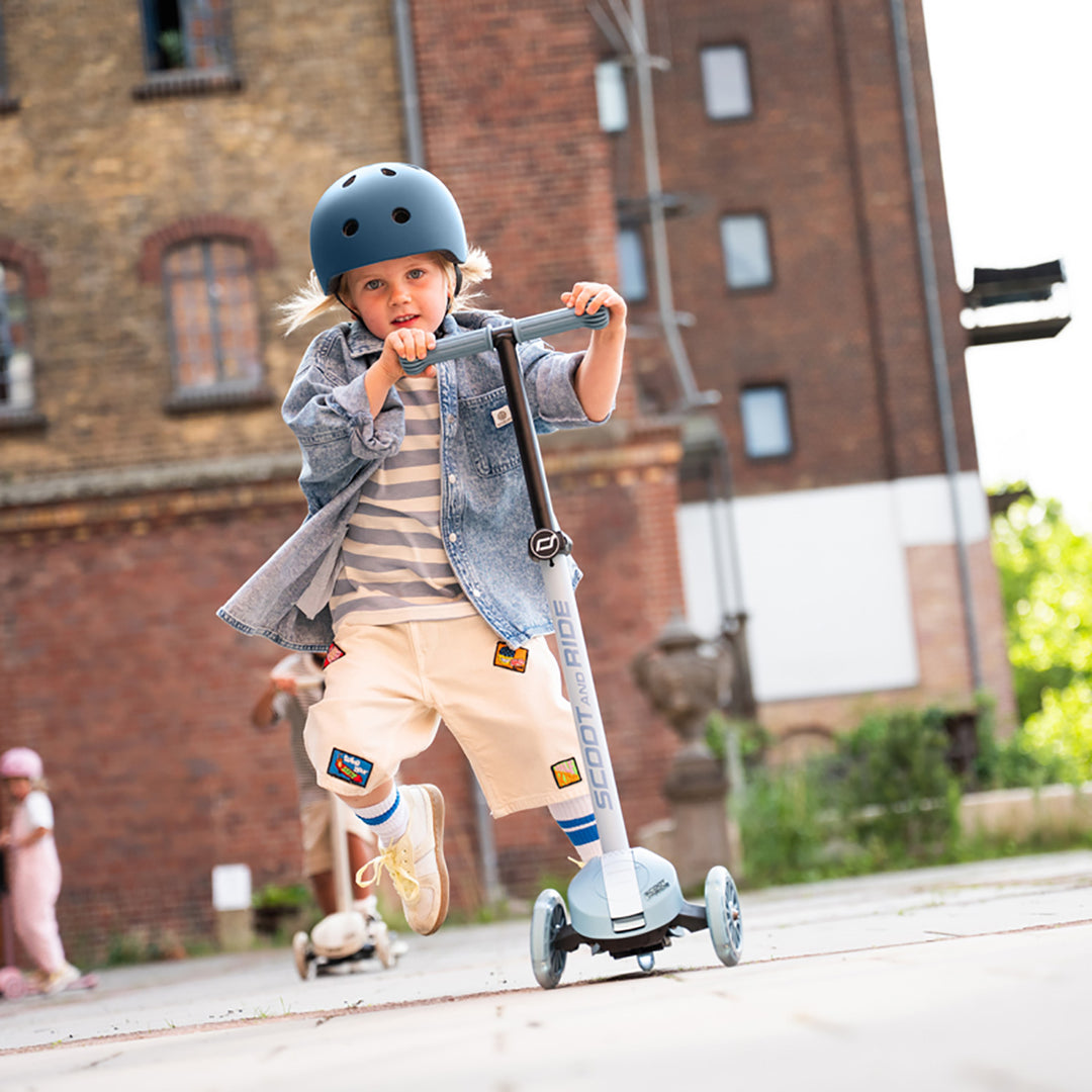 Scoot and Ride Scooter - Highwaykick 3S LED - Steel - All Mamas Children