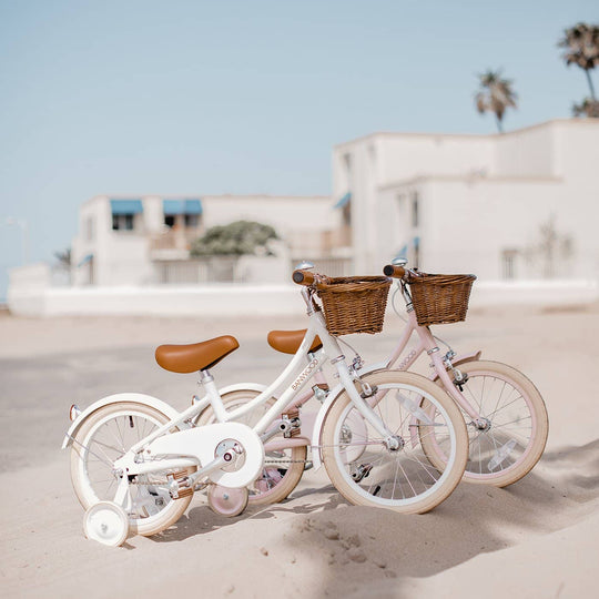 Banwood Classic Pedal Bicycle - White - All Mamas Children