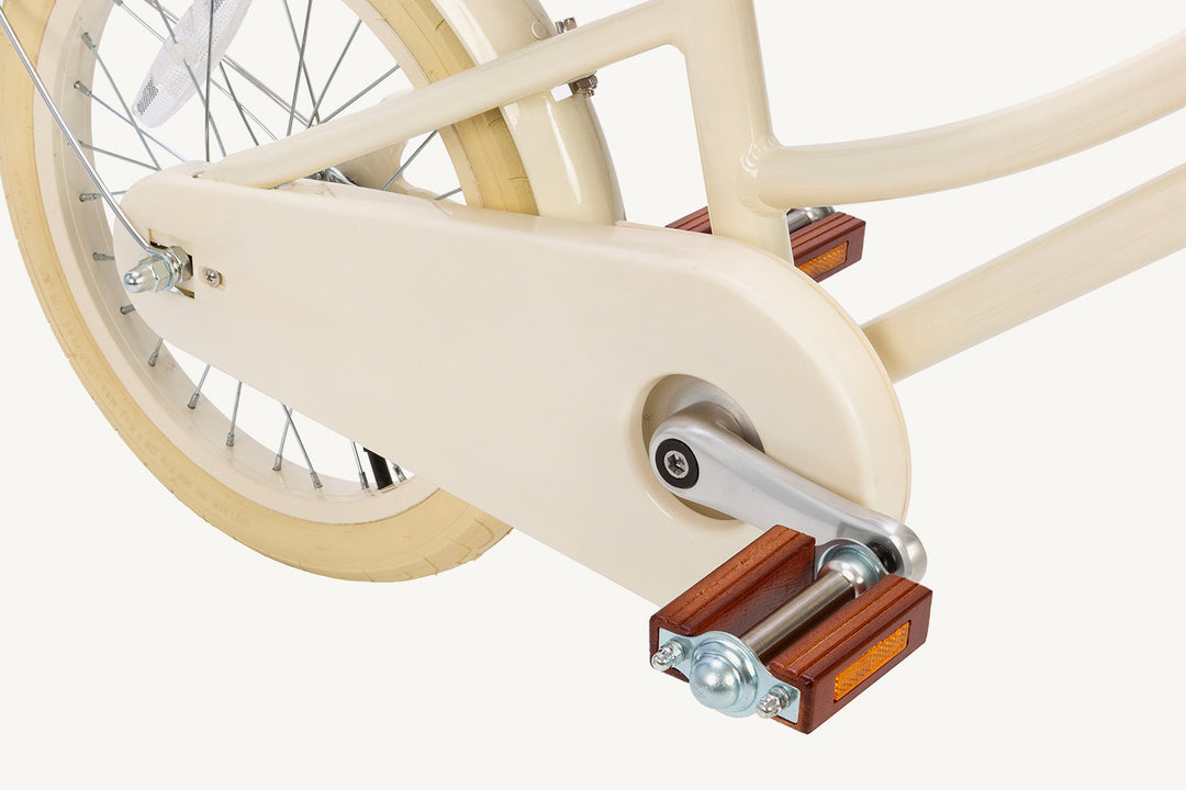 Banwood Classic Pedal Bicycle - Cream - All Mamas Children