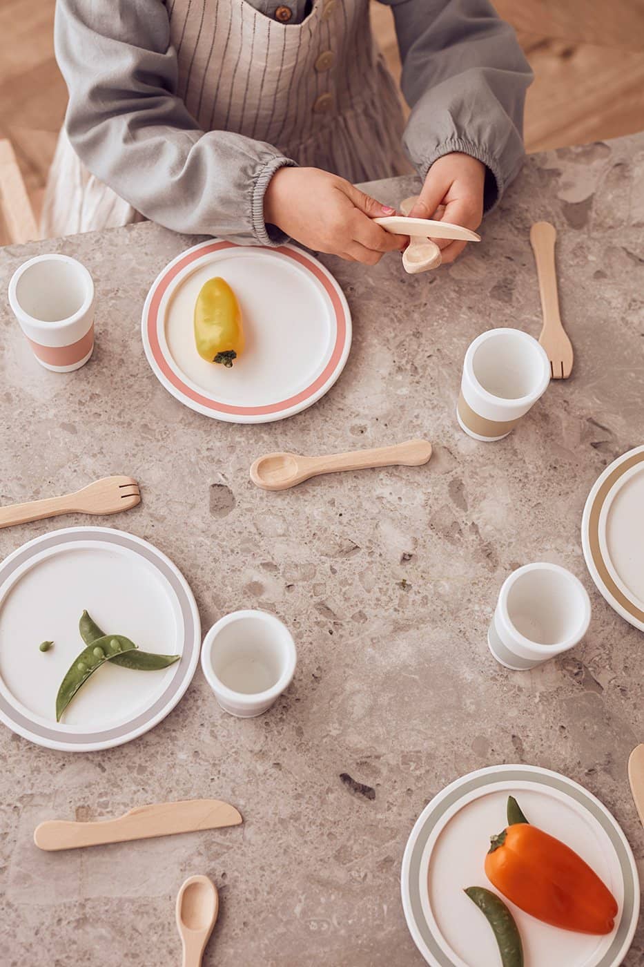 Kid's Concept - Bistro Dinnerware Play Set - All Mamas Children