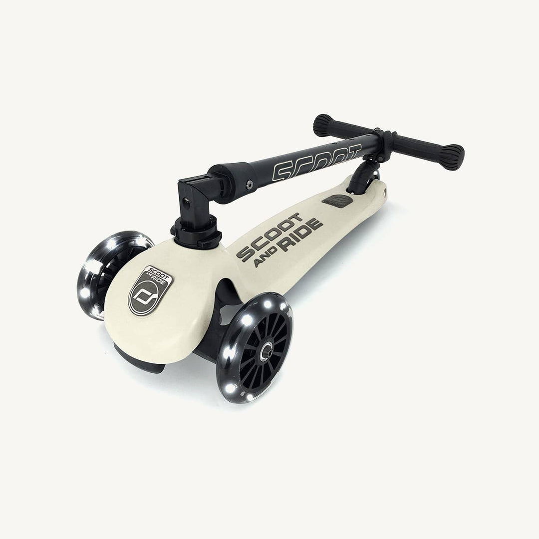 Scoot and Ride Scooter - Highwaykick 3 LED in Ash - All Mamas Children