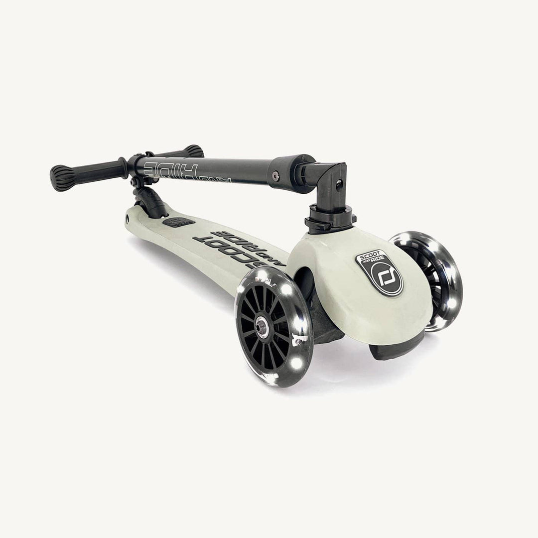 Scoot and Ride Scooter - Highwaykick 3 LED in Ash - All Mamas Children