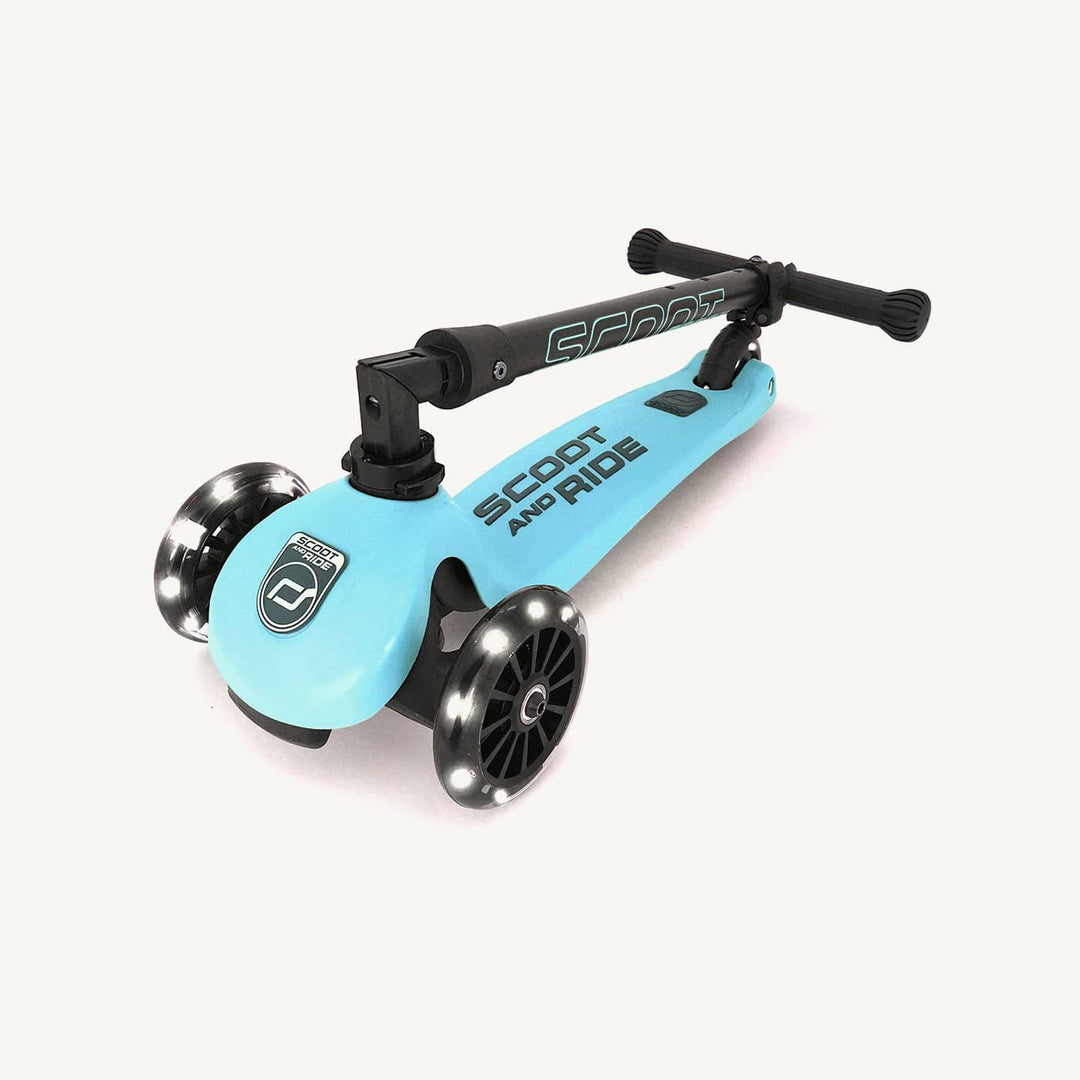 Scoot and Ride Scooter - Highwaykick 3 LED in Blueberry - All Mamas Children