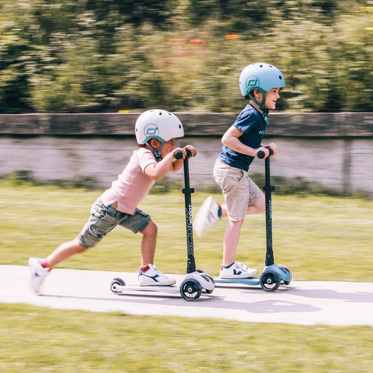 Scoot and Ride Scooter - Highwaykick 3 LED in Steel - All Mamas Children